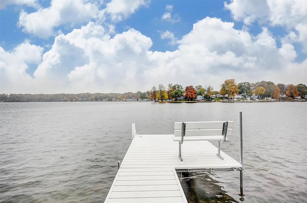 Private dock on Big Long Lake